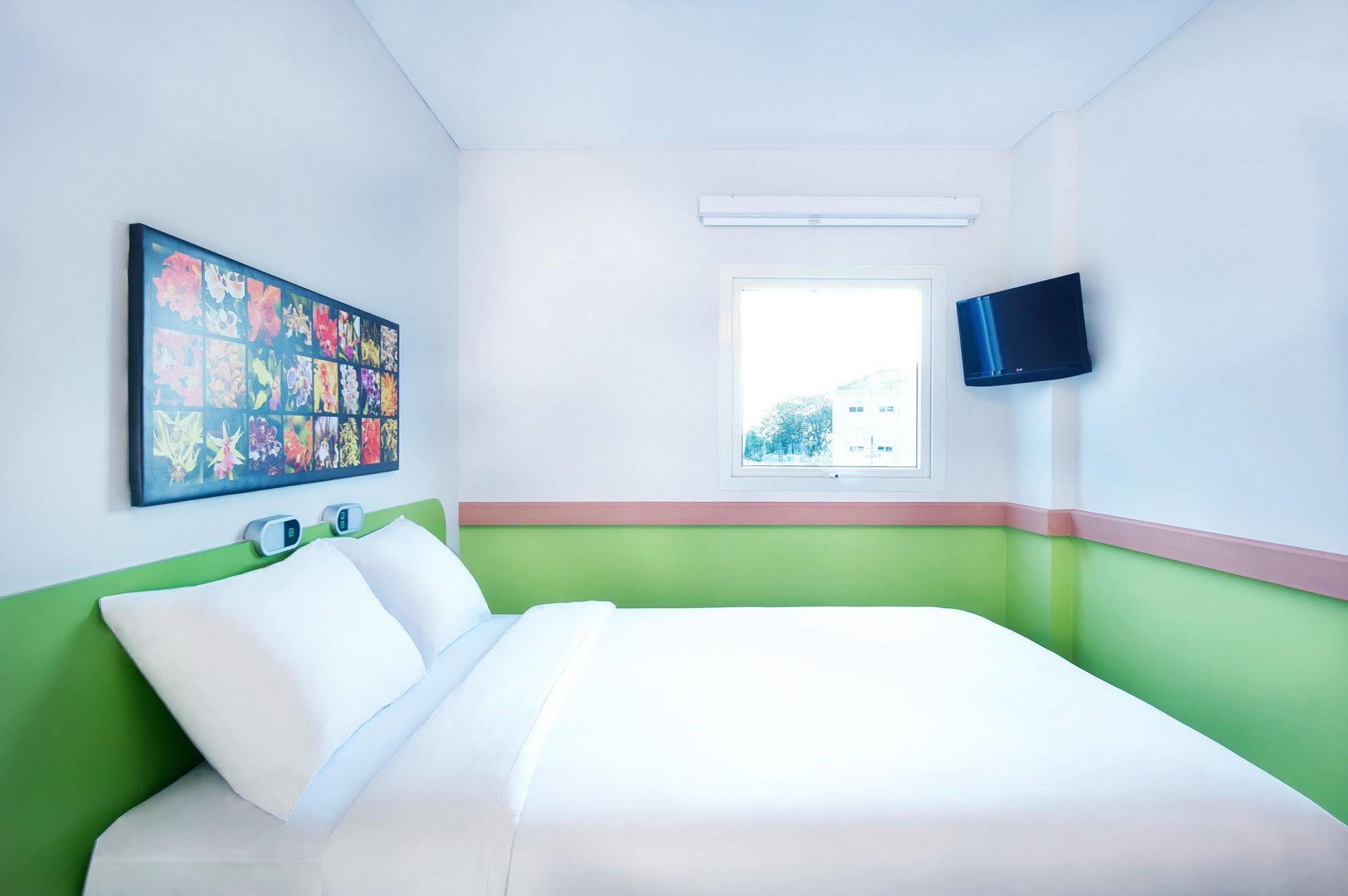 Hotel Ibis Budget Tendean - Chse Certified