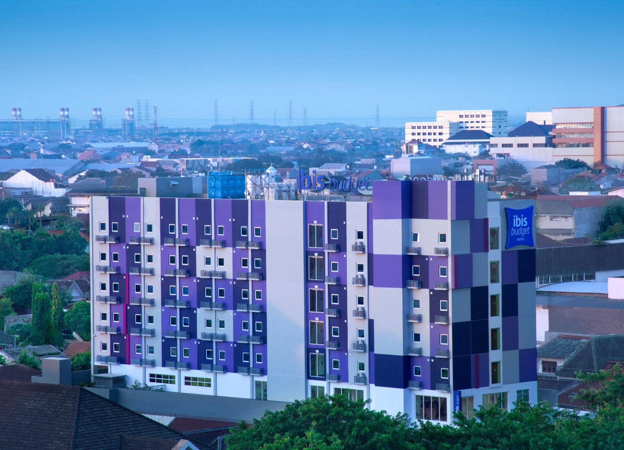 Hotel Ibis Budget Tendean - Chse Certified 2*